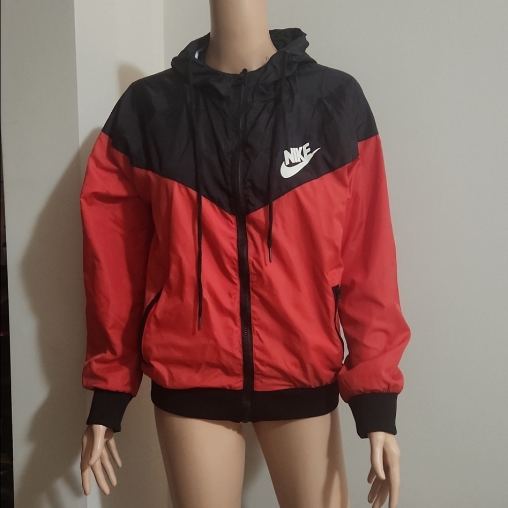 Nike Windbreaker, Size XL